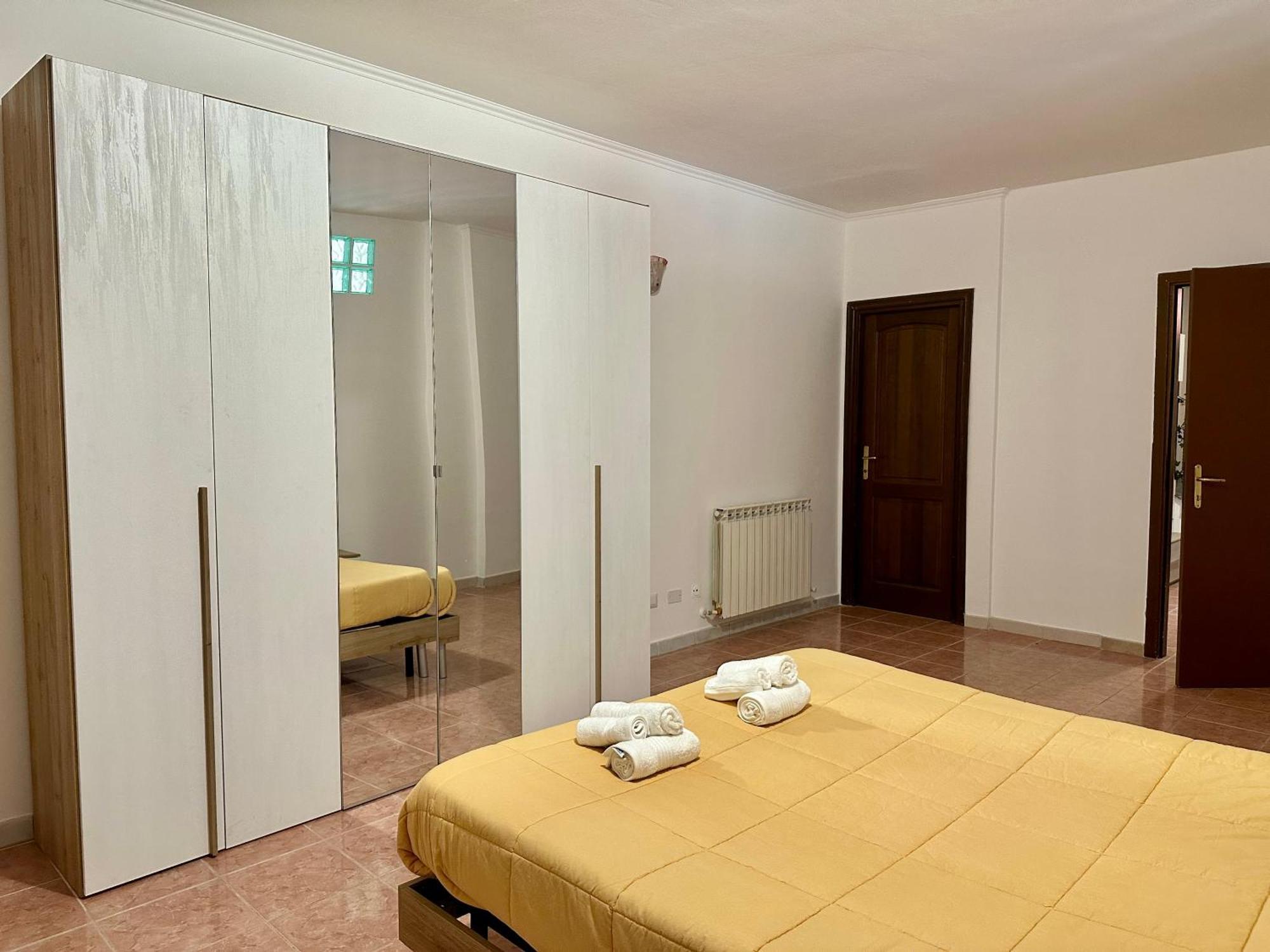 Casa Anto-90 Mq Con Parcheggio Interno-animal Friendly Holiday home Infernetto